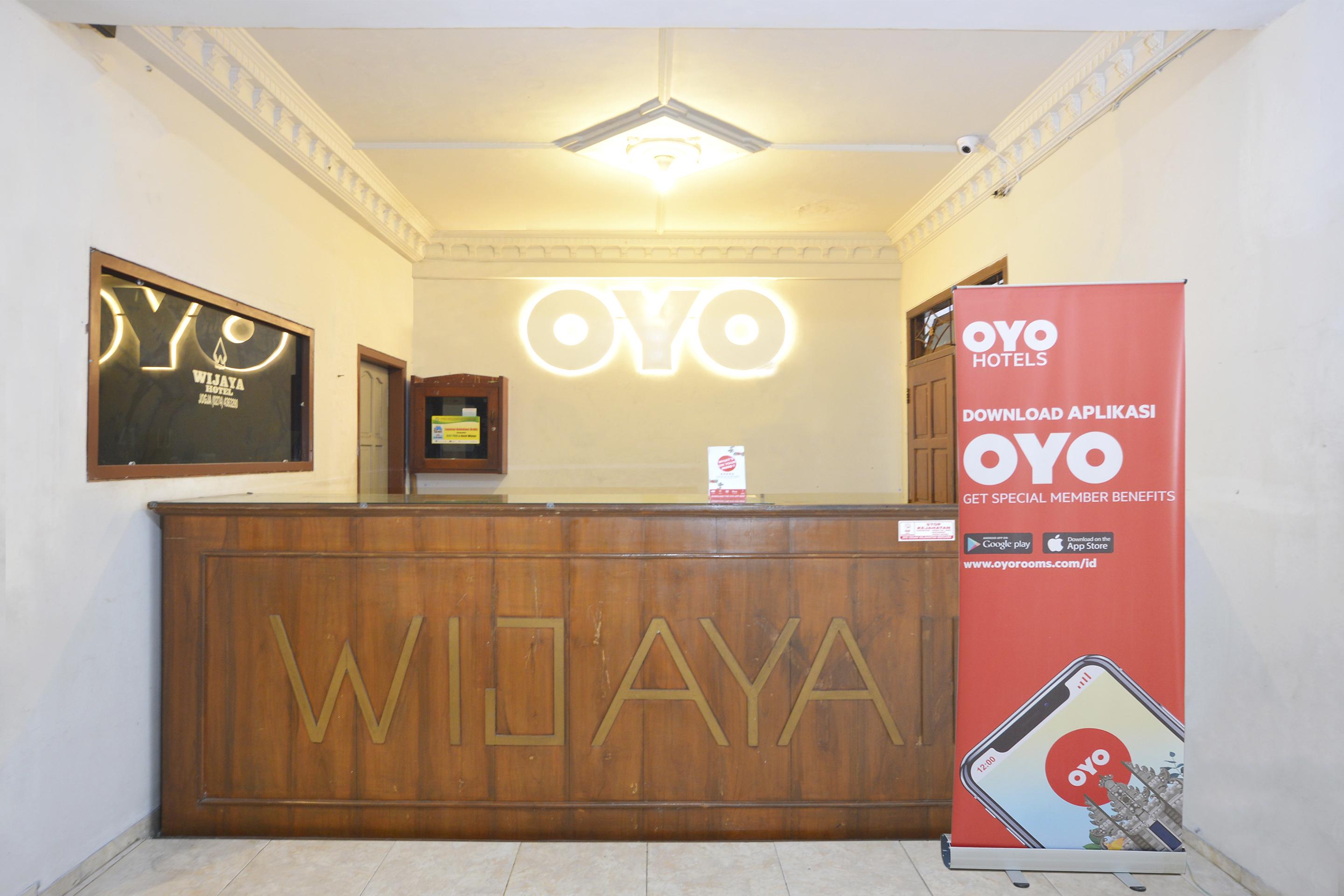 Oyo586维嘉亚酒店 Kalasan 外观 照片